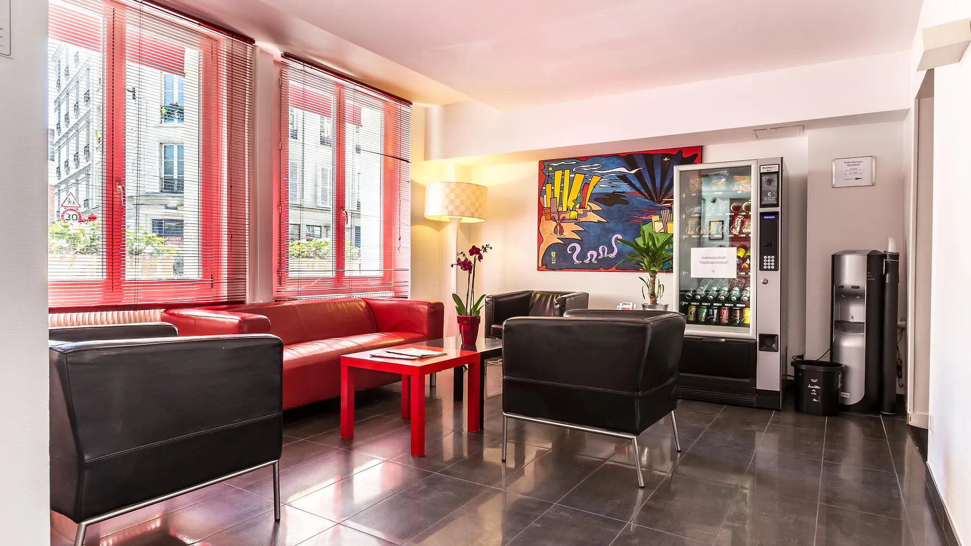 Hotel The Originals City, Lecourbe, Tour Eiffel Paris