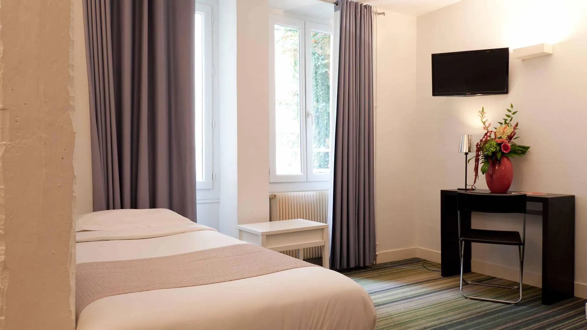 Hotel The Originals City, Lecourbe, Tour Eiffel